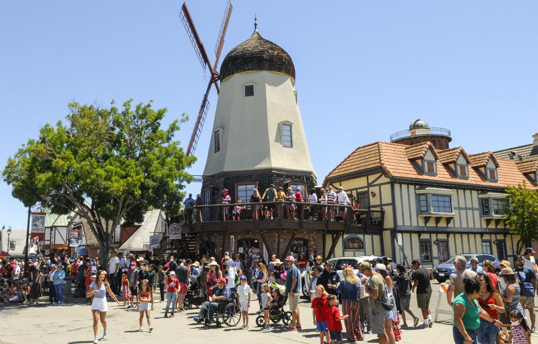 070421 Solvang 4th parade 29.JPG